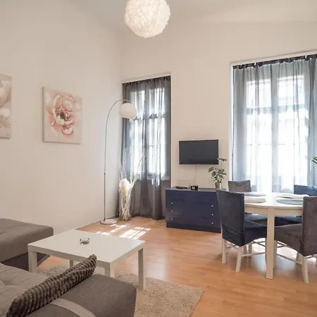 Magnolia Apartment Zagreb Exterior photo